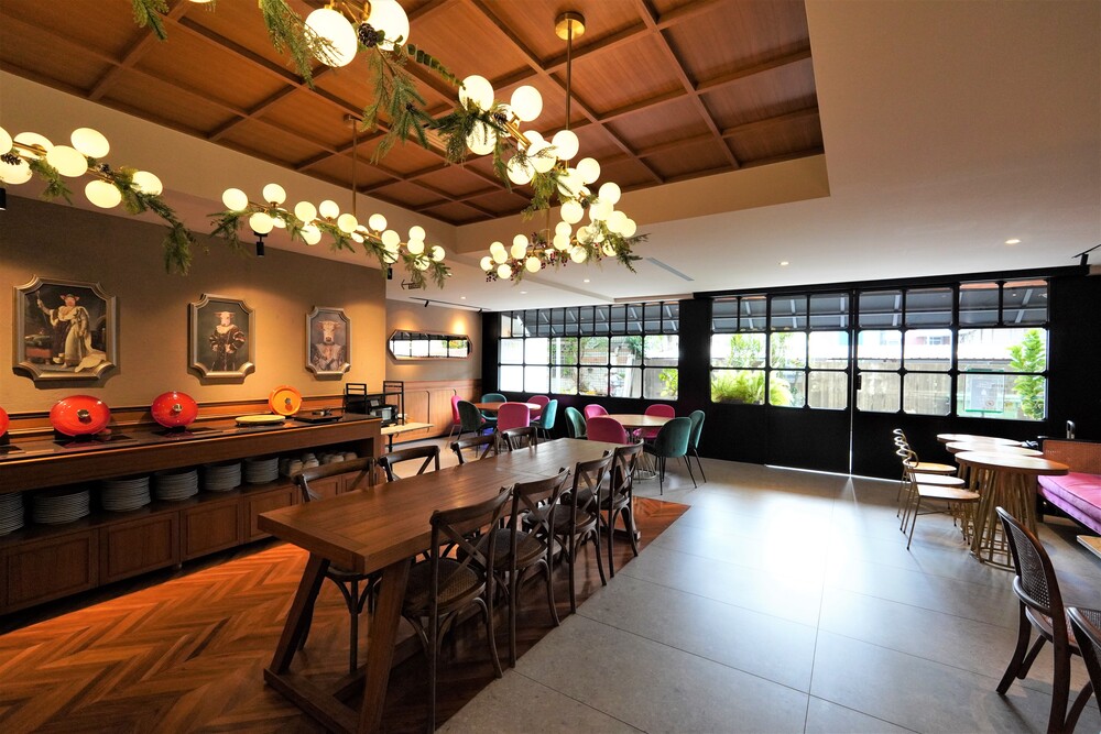 佳適旅舍站前館